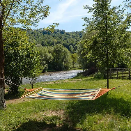 Complex Cabanele Florilor Lodge