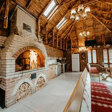 Complex Cabanele Florilor Lodge Bucea